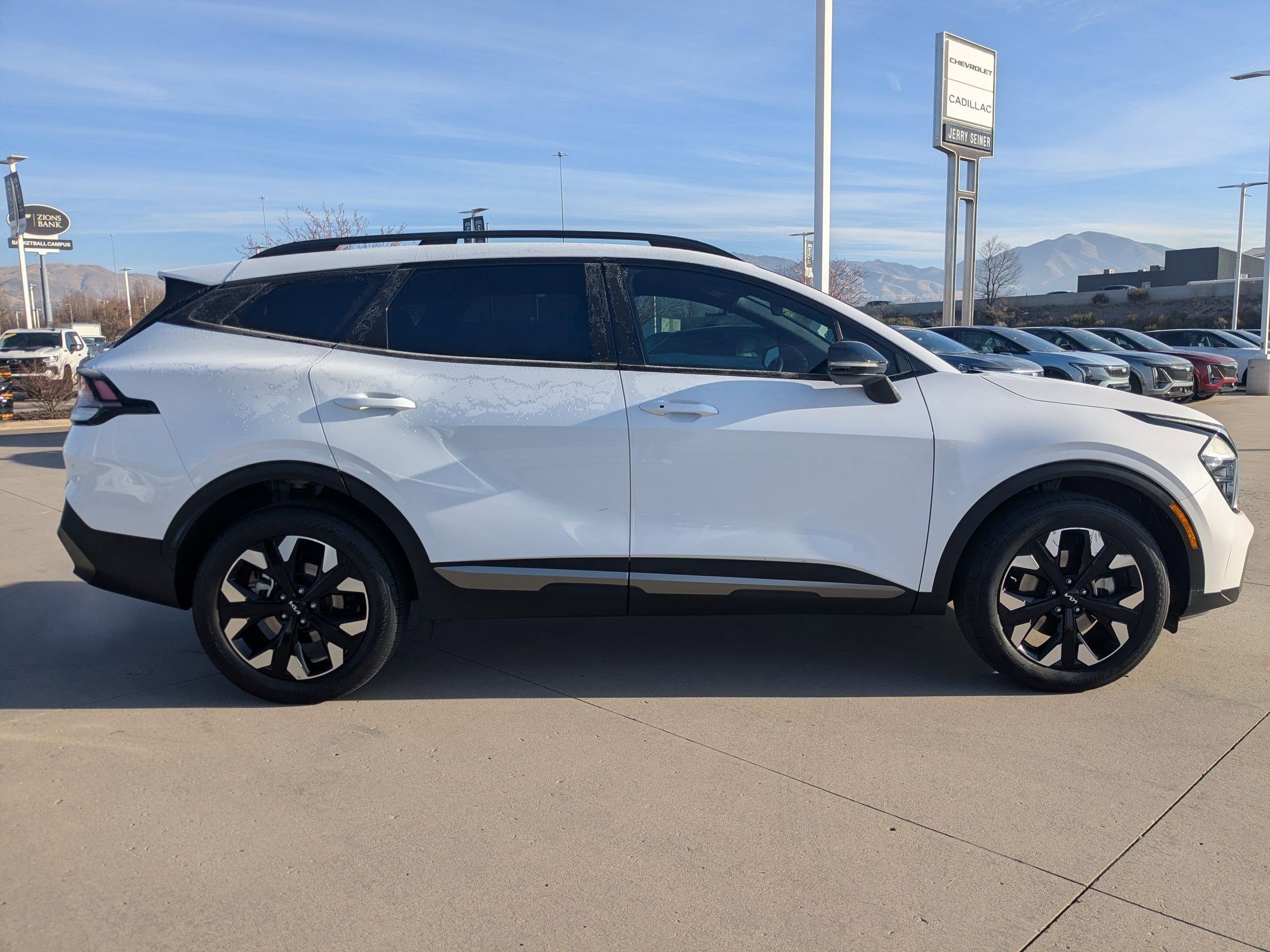 Used 2024 Kia Sportage X-Line image 6