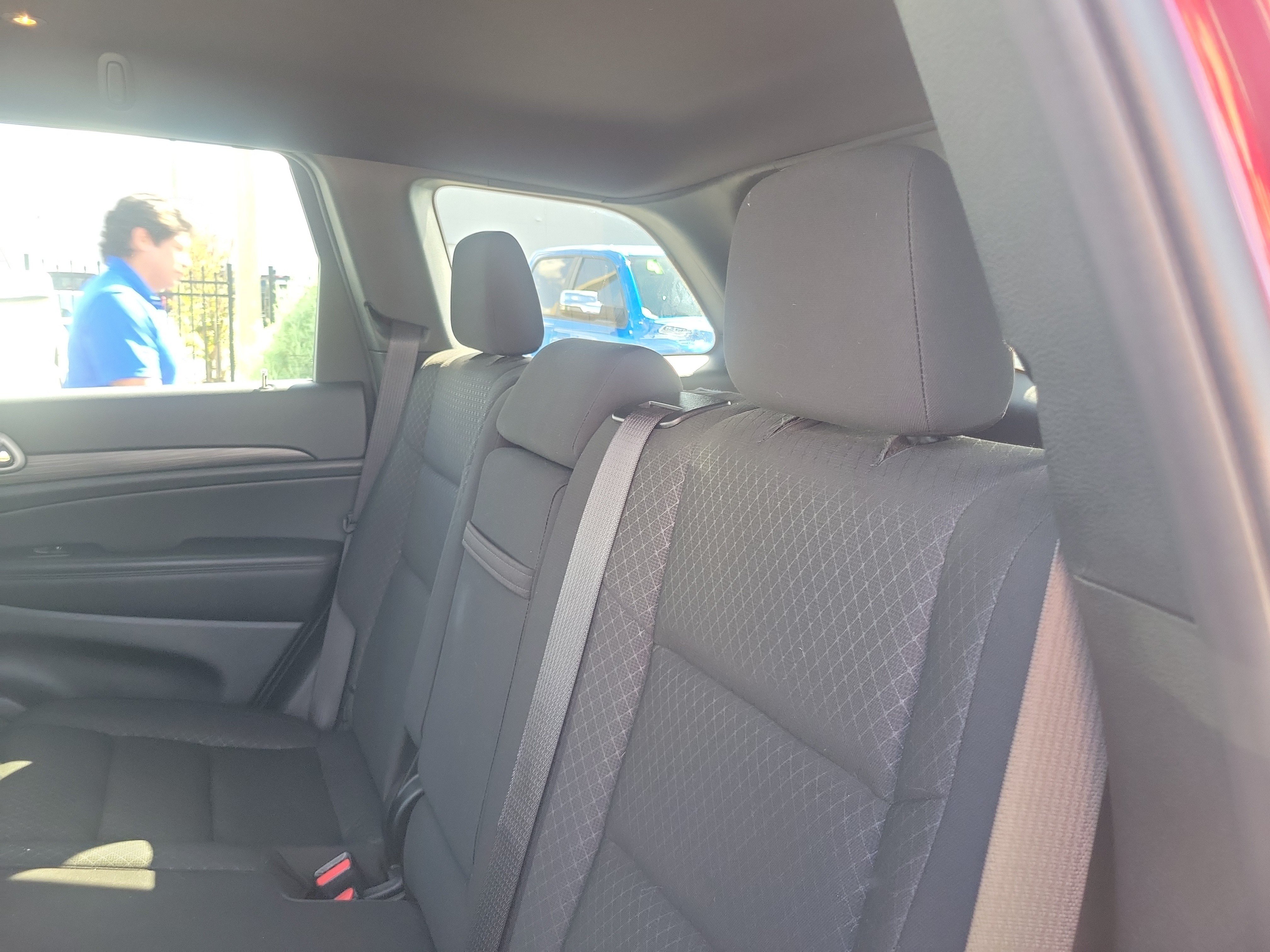Used 2022 Jeep Grand Cherokee Laredo E AWD/4WD image 10