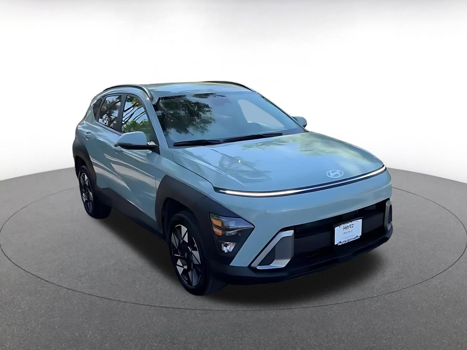 Used 2025 Hyundai Kona SEL image 3