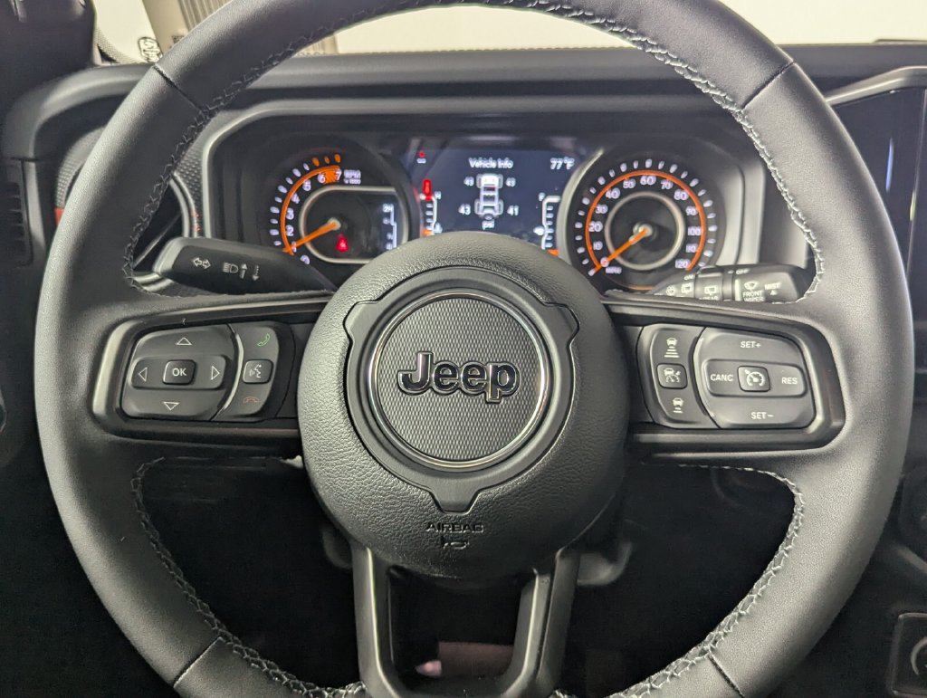 New 2026 Jeep Wrangler Unlimited Rubicon AWD/4WD image 18