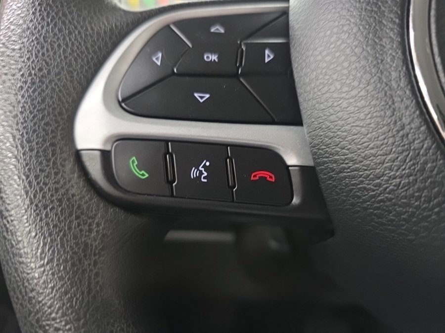 Used 2018 Jeep Renegade Sport w/ Power & Air Group AWD/4WD image 23