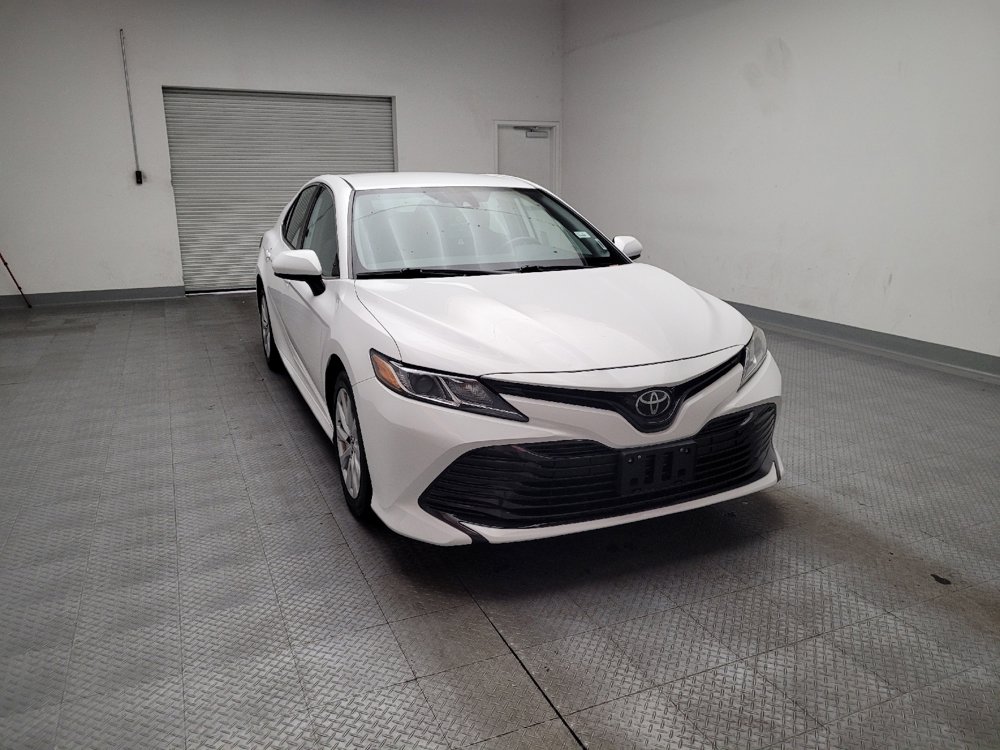 Used 2019 Toyota Camry LE FWD image 14