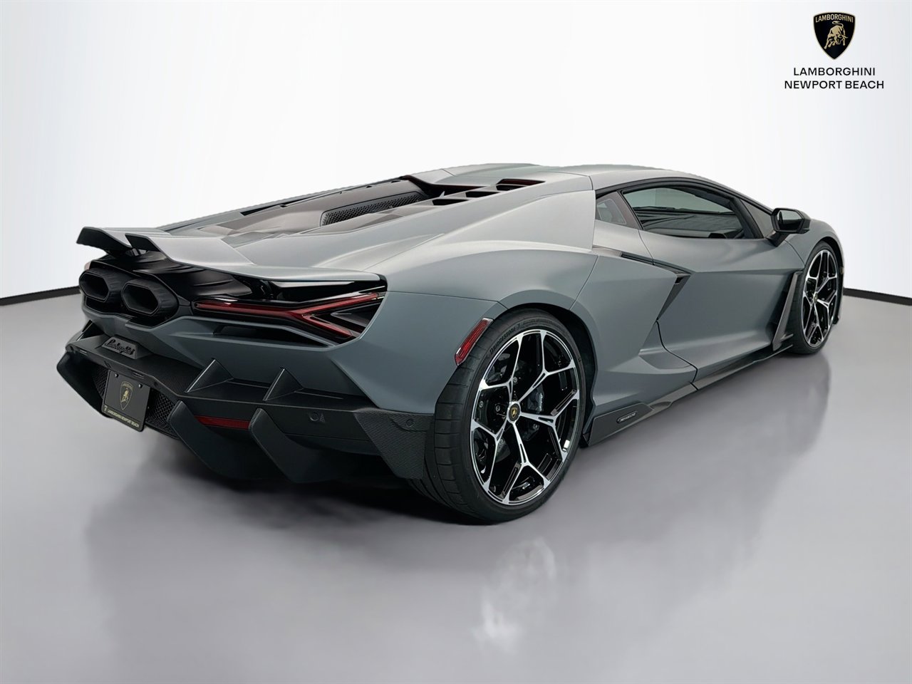 Used 2025 Lamborghini Revuelto AWD/4WD image 7