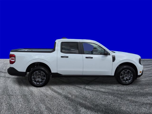 New 2026 Ford Maverick XLT FWD image 3
