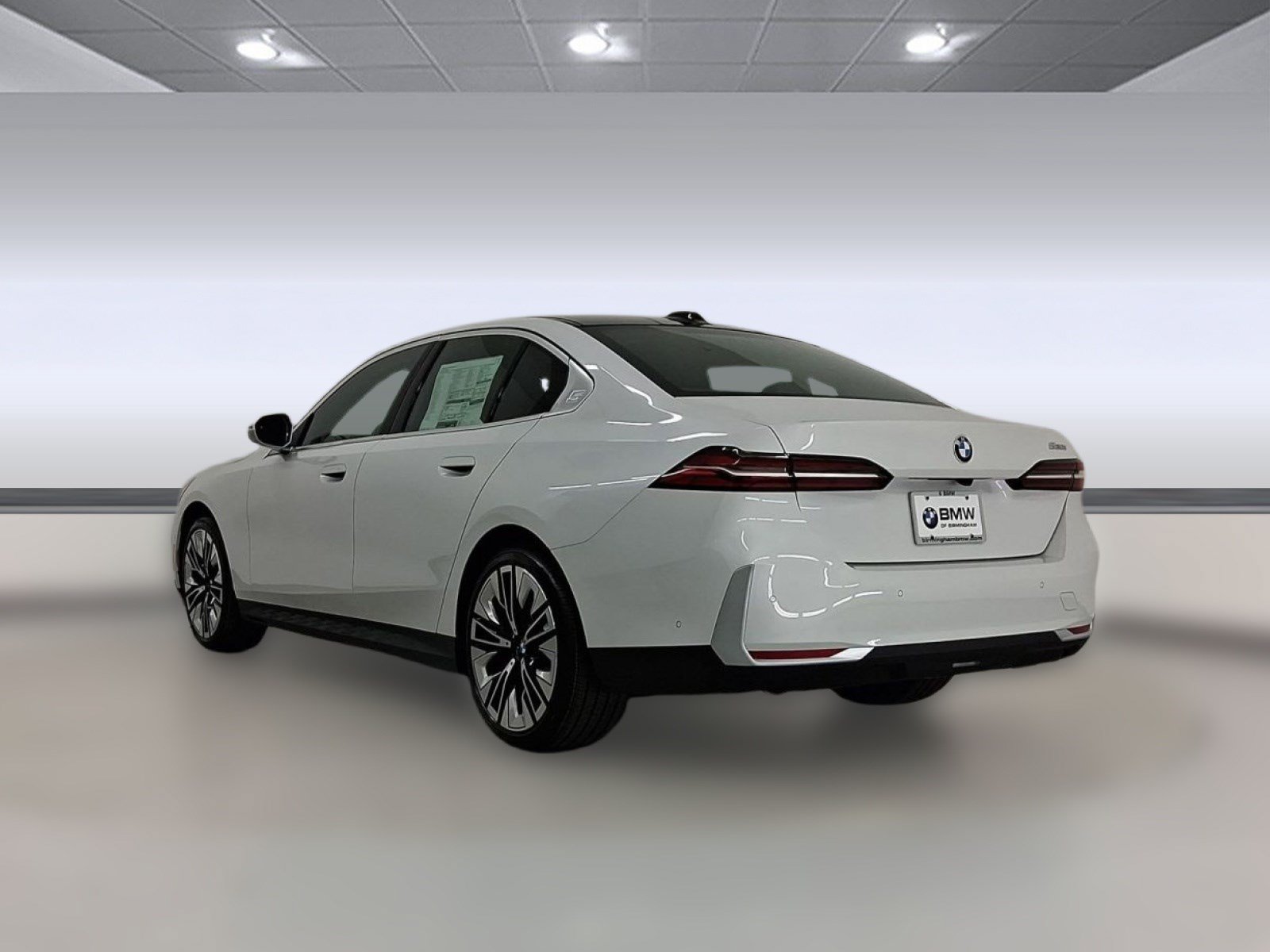 New 2026 BMW 530i w/ Executive Package RWD image 3