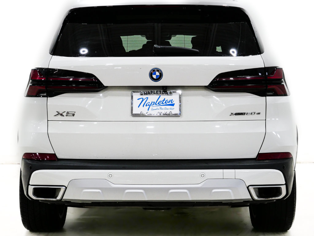 Used 2024 BMW X5 xDrive50e AWD/4WD image 8