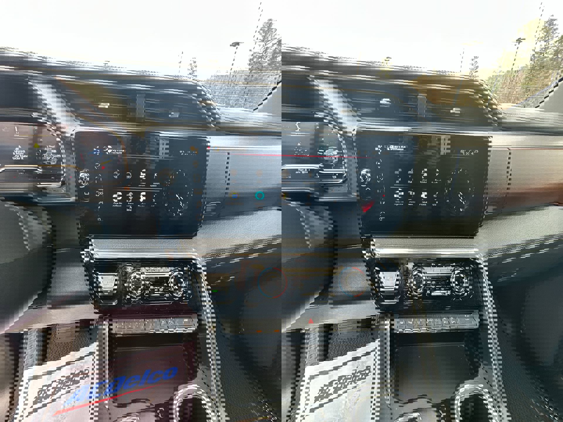 Used 2023 GMC Sierra 1500 Denali w/ Technology Package image 13