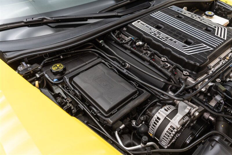 Used 2018 Chevrolet Corvette Z06 RWD image 75