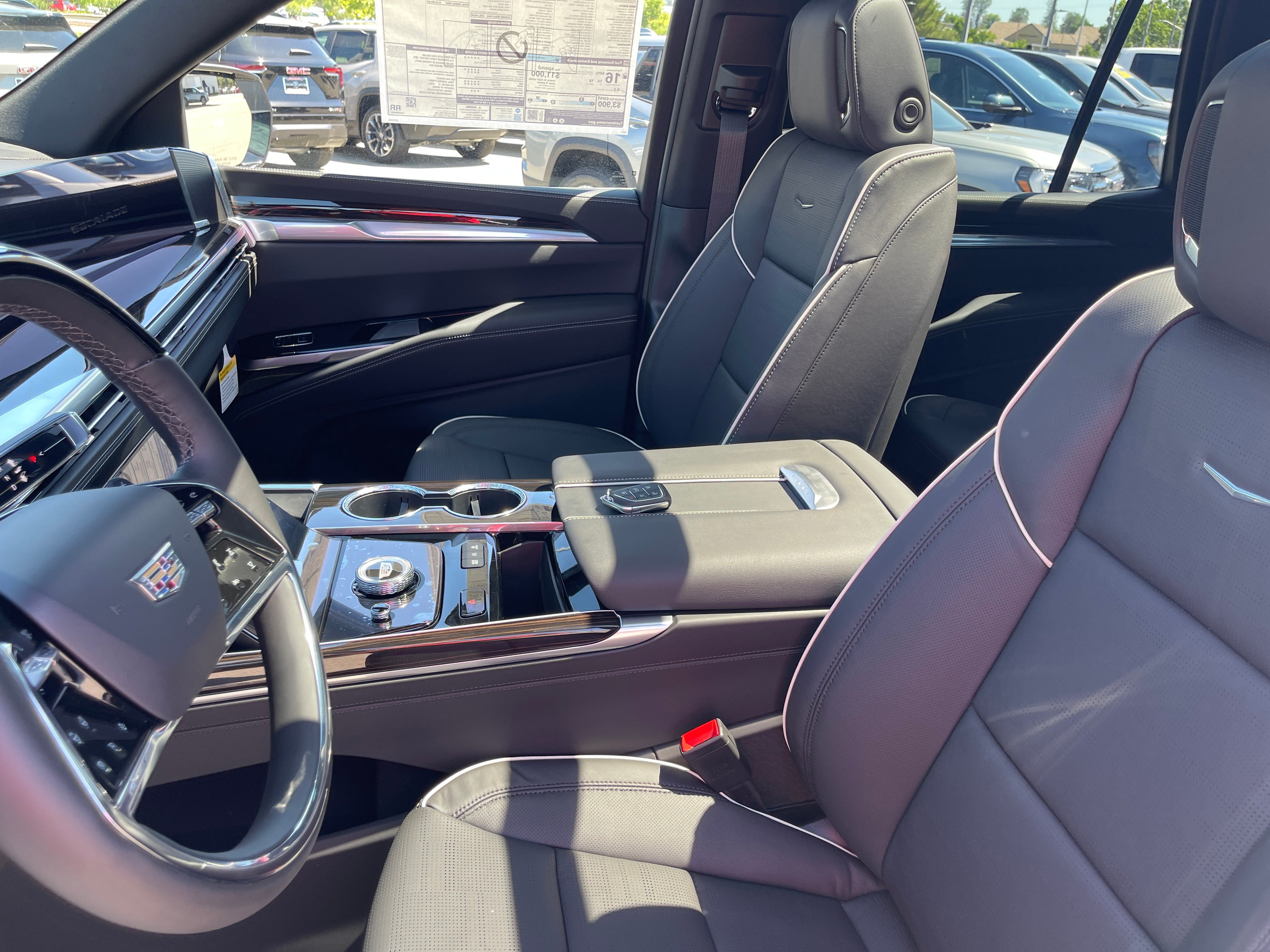 New 2026 Cadillac Escalade Luxury w/ Touring Package AWD/4WD image 11