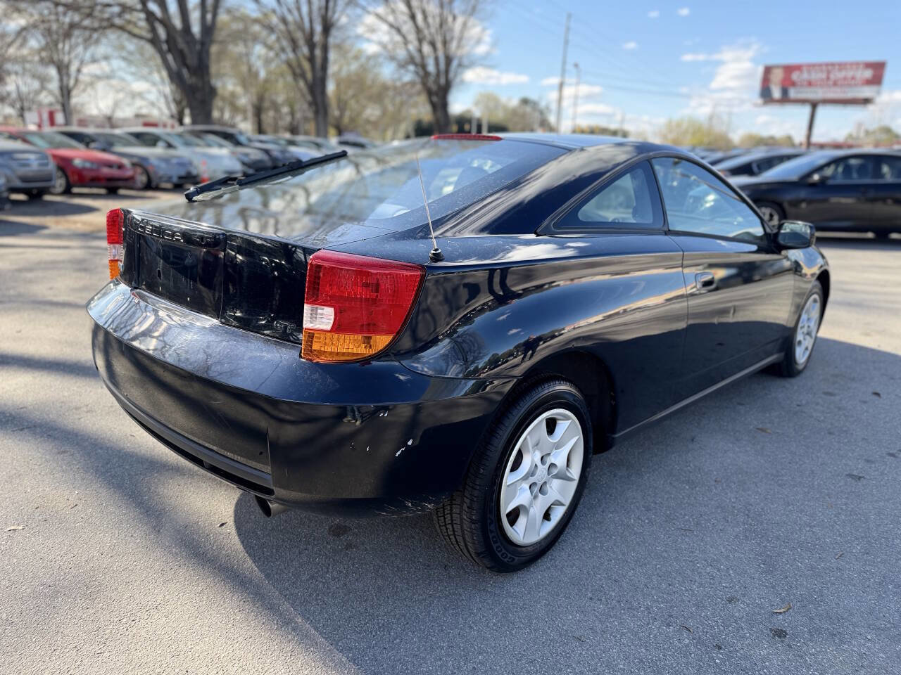 Used 2000 Toyota Celica GT FWD image 5