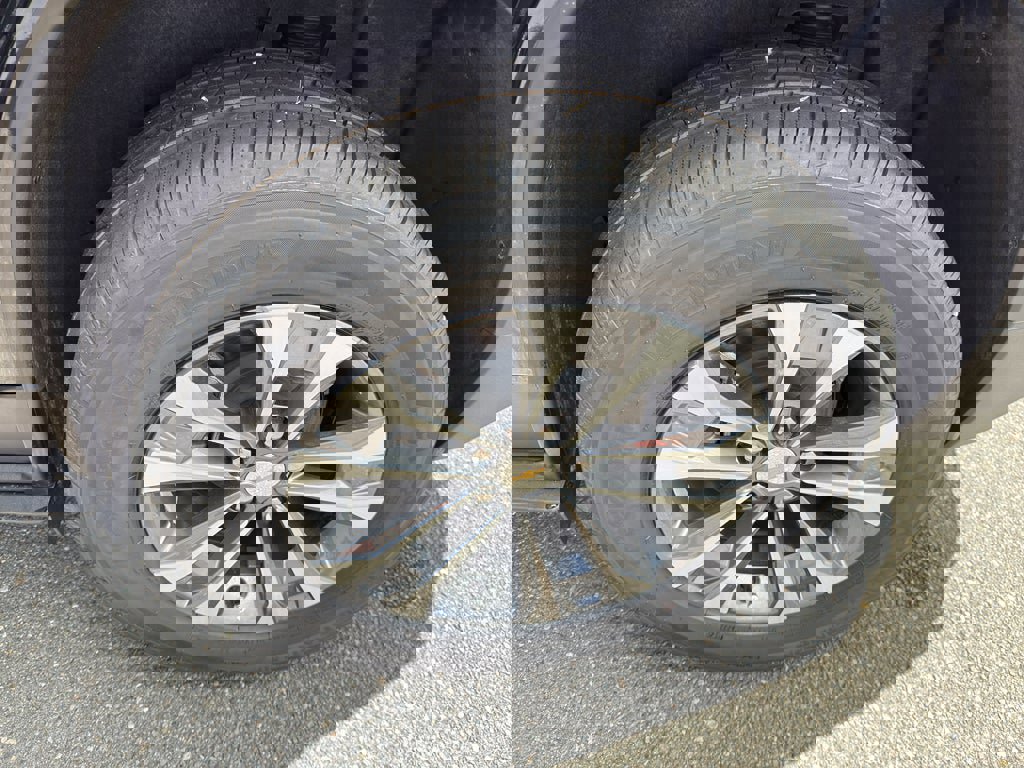 New 2026 Chevrolet Equinox LT w/ Convenience Package II image 28