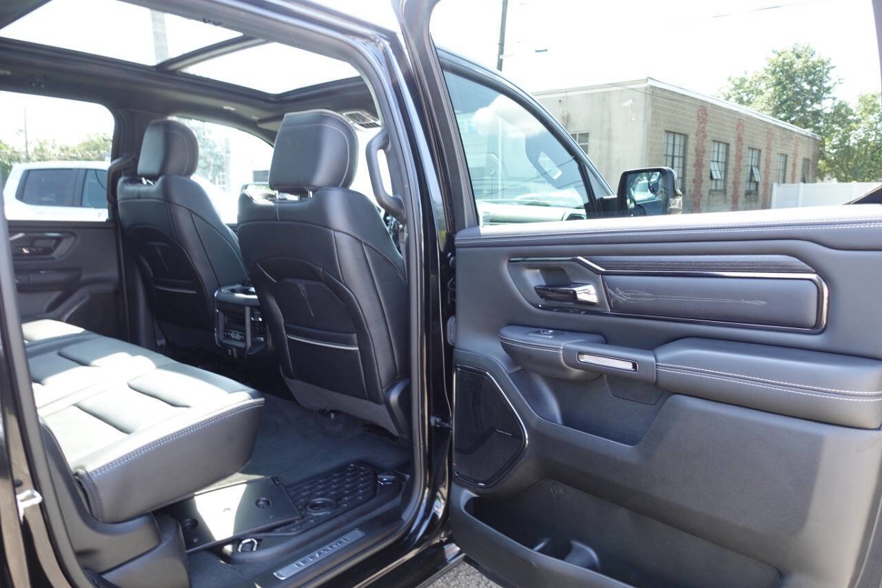 Used 2024 RAM 1500 Limited image 34