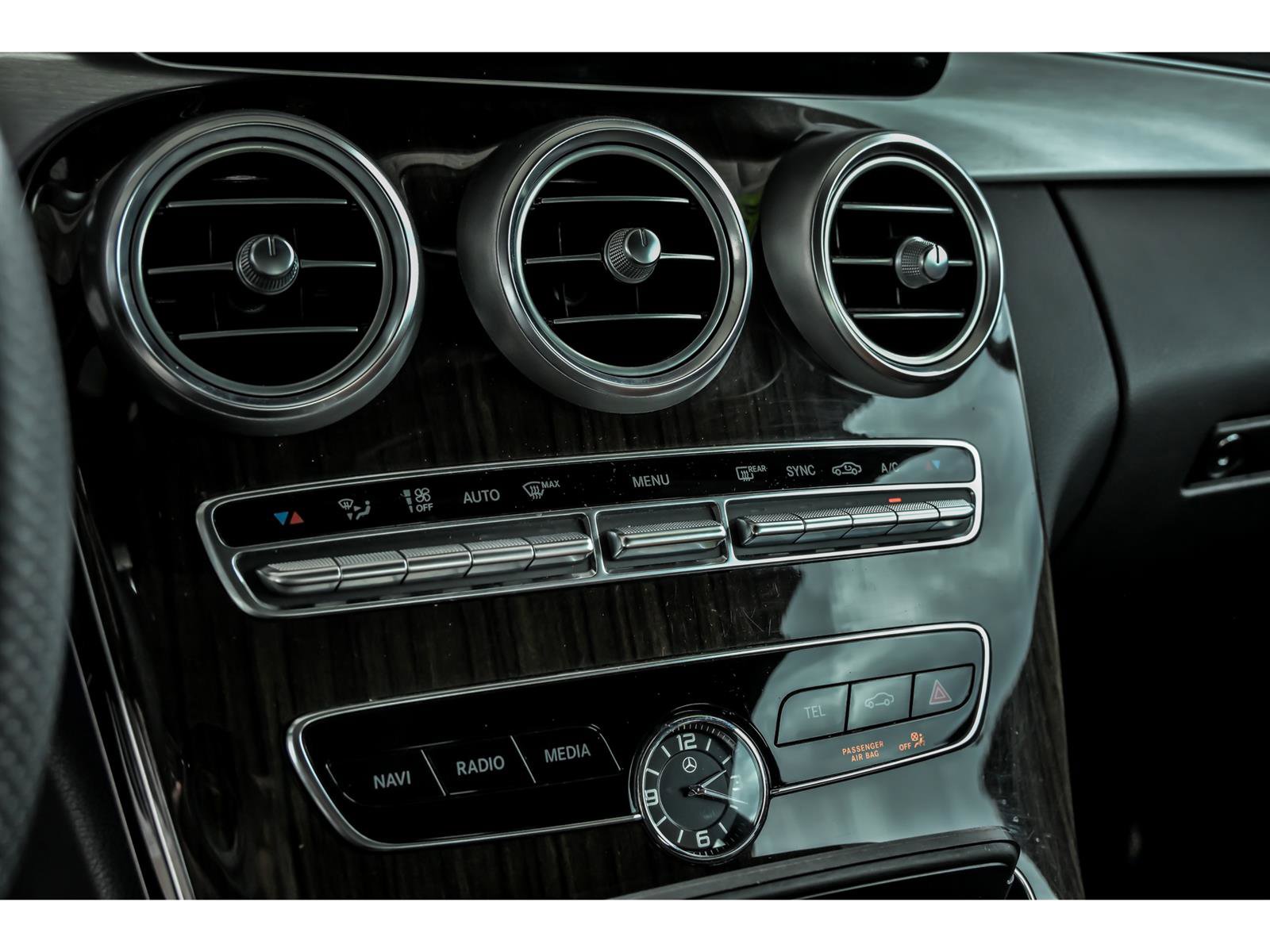 Used 2019 Mercedes-Benz C 300 4MATIC Coupe w/ Multimedia Package image 21