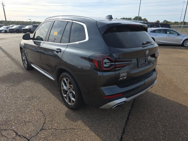 Used 2024 BMW X3 sDrive30i w/ Convenience Package RWD image 8