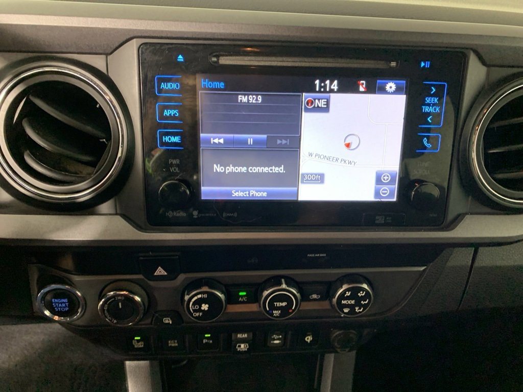 Used 2019 Toyota Tacoma TRD Sport image 23