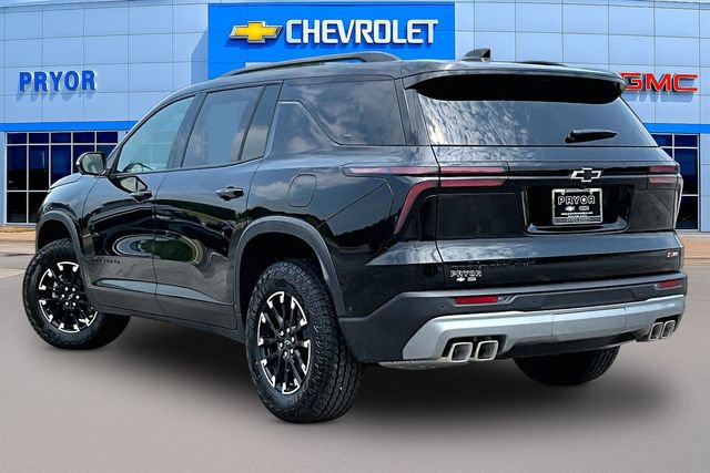 New 2026 Chevrolet Traverse Z71 w/ Enhanced Driving Package AWD/4WD image 3