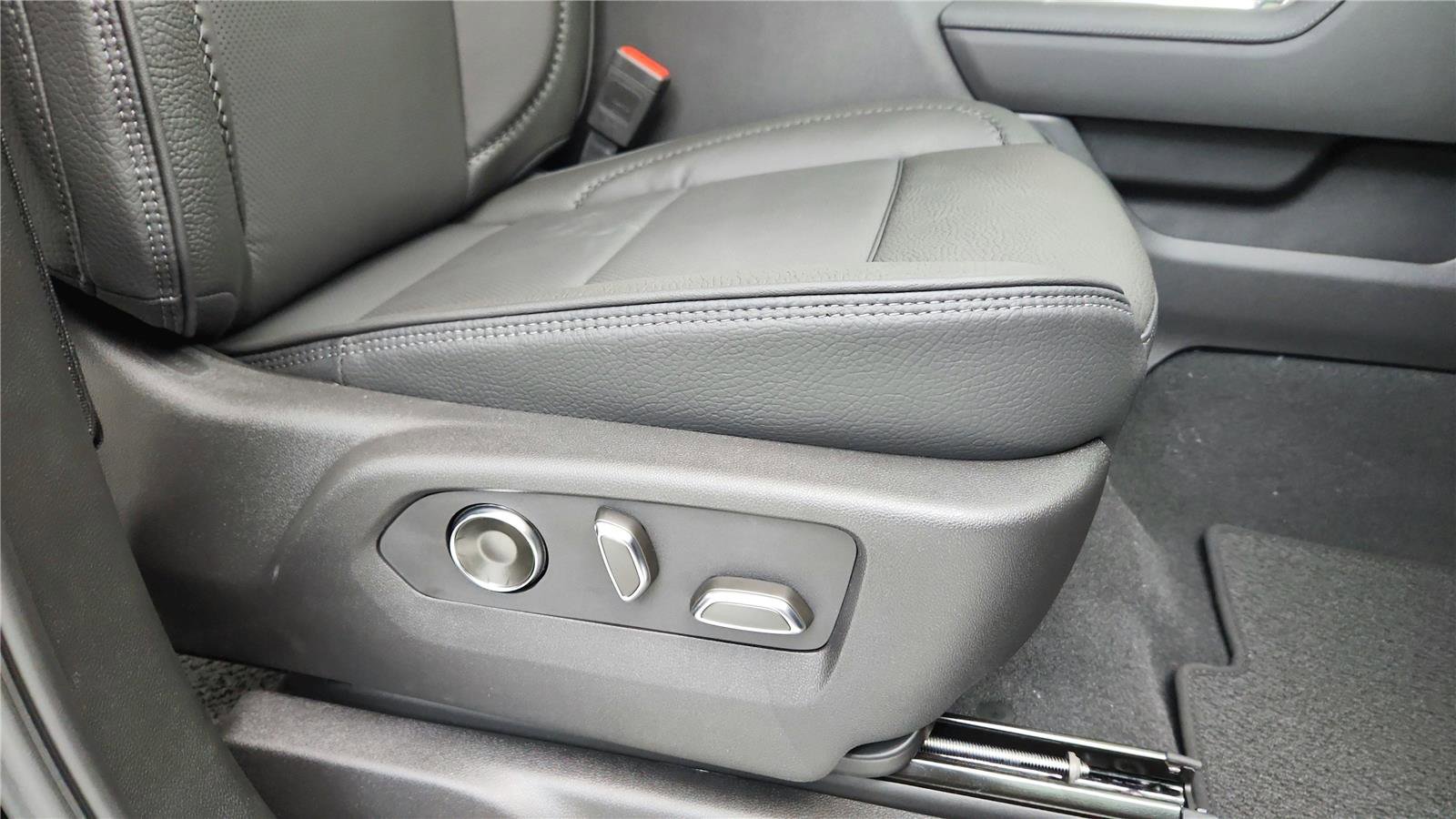 Used 2025 GMC Sierra 1500 Denali w/ Denali Reserve Package image 27