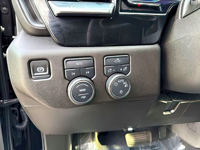 Used 2025 Chevrolet Silverado 1500 LT AWD/4WD image 18