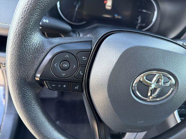 Certified 2025 Toyota RAV4 XLE FWD image 17