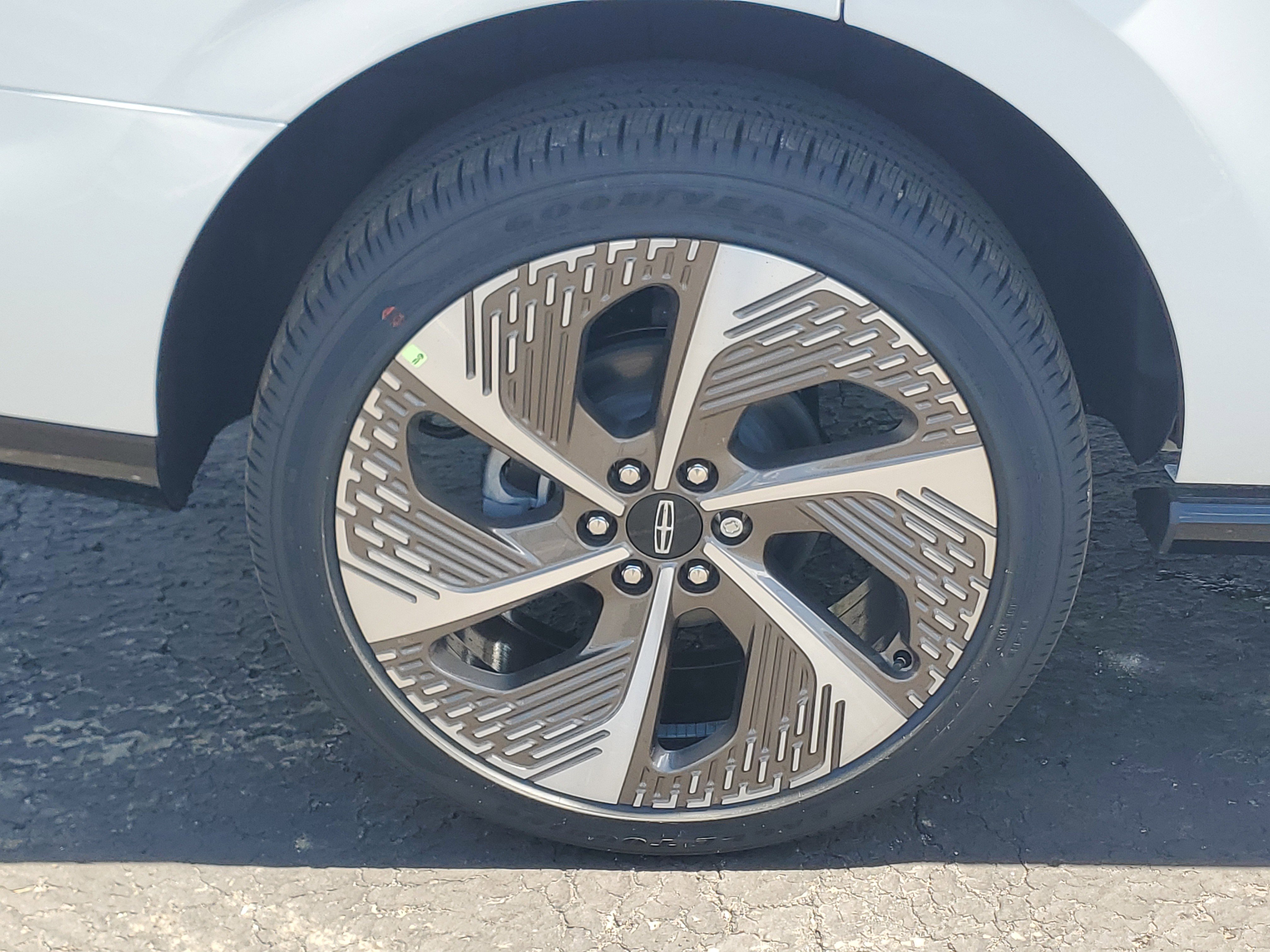 New 2026 Lincoln Navigator Black Label AWD/4WD image 5