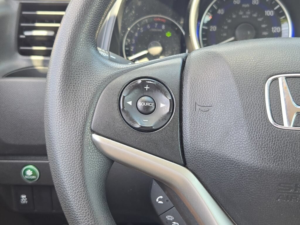 Used 2015 Honda Fit LX image 27
