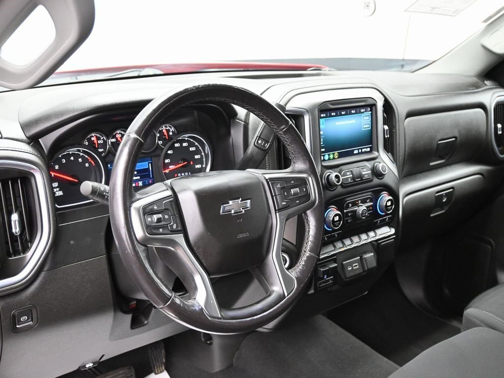 Used 2021 Chevrolet Silverado 1500 RST image 17