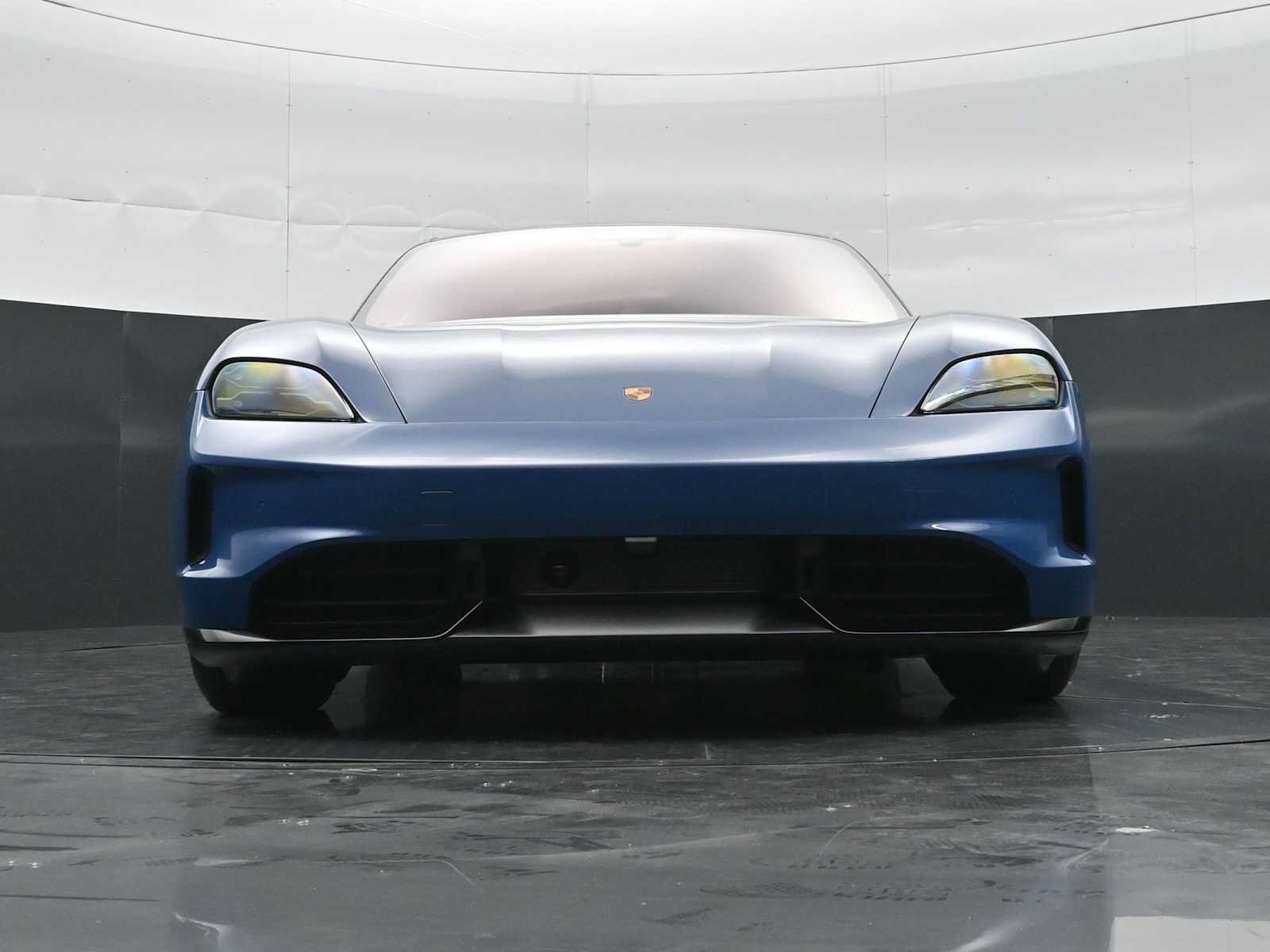New 2026 Porsche Taycan GTS AWD/4WD image 45