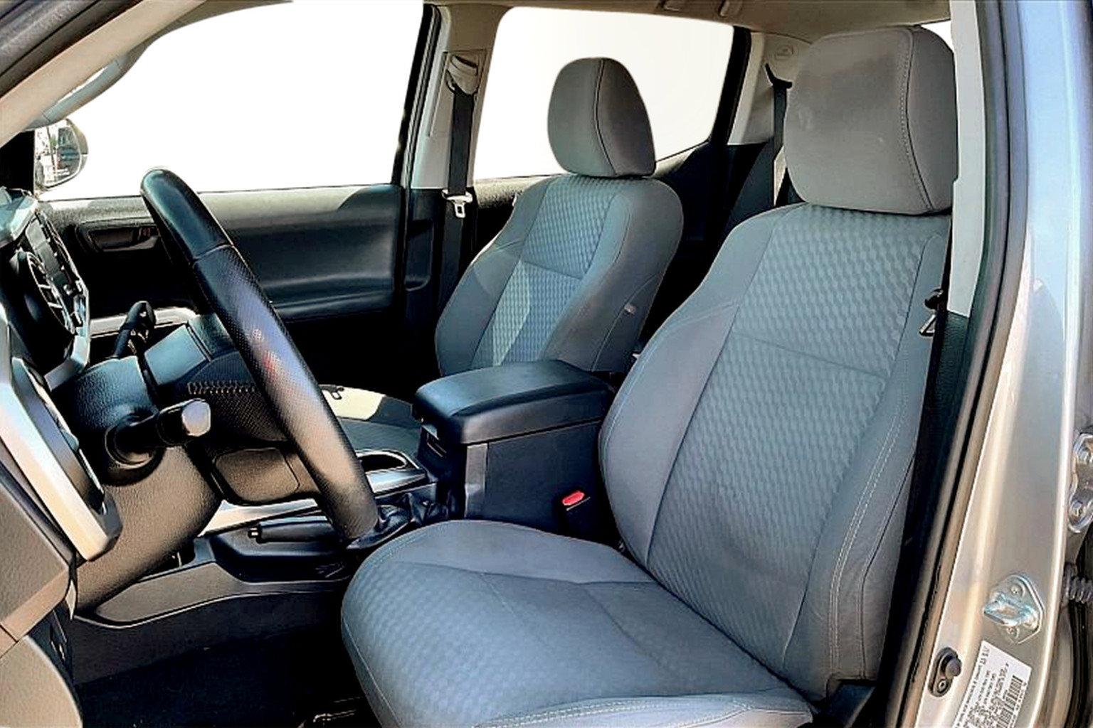 Used 2021 Toyota Tacoma SR5 image 24