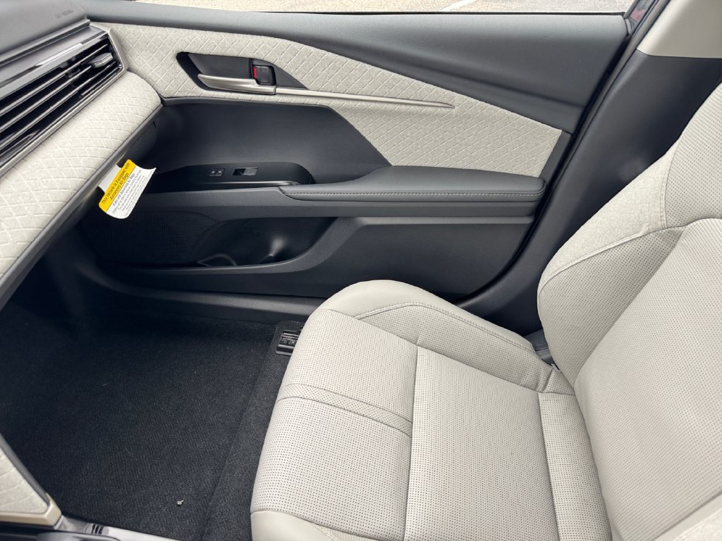 New 2026 Toyota Camry XLE w/ Premium Plus Package AWD/4WD image 30