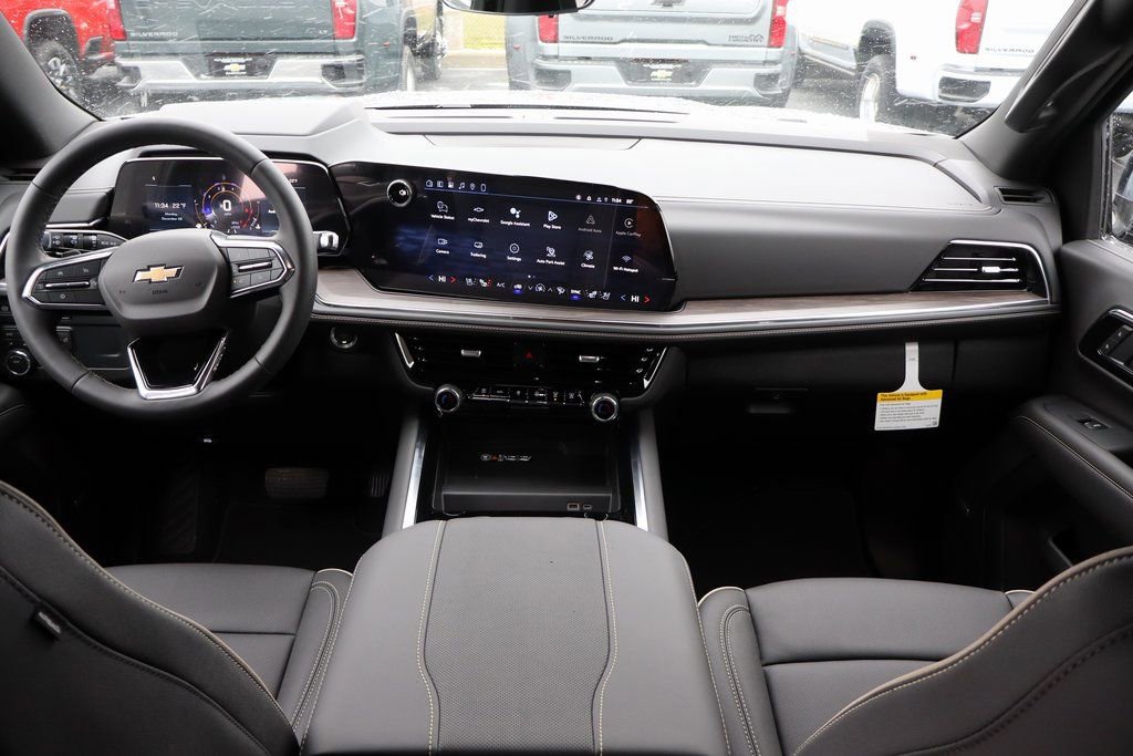 New 2026 Chevrolet Suburban Premier image 21