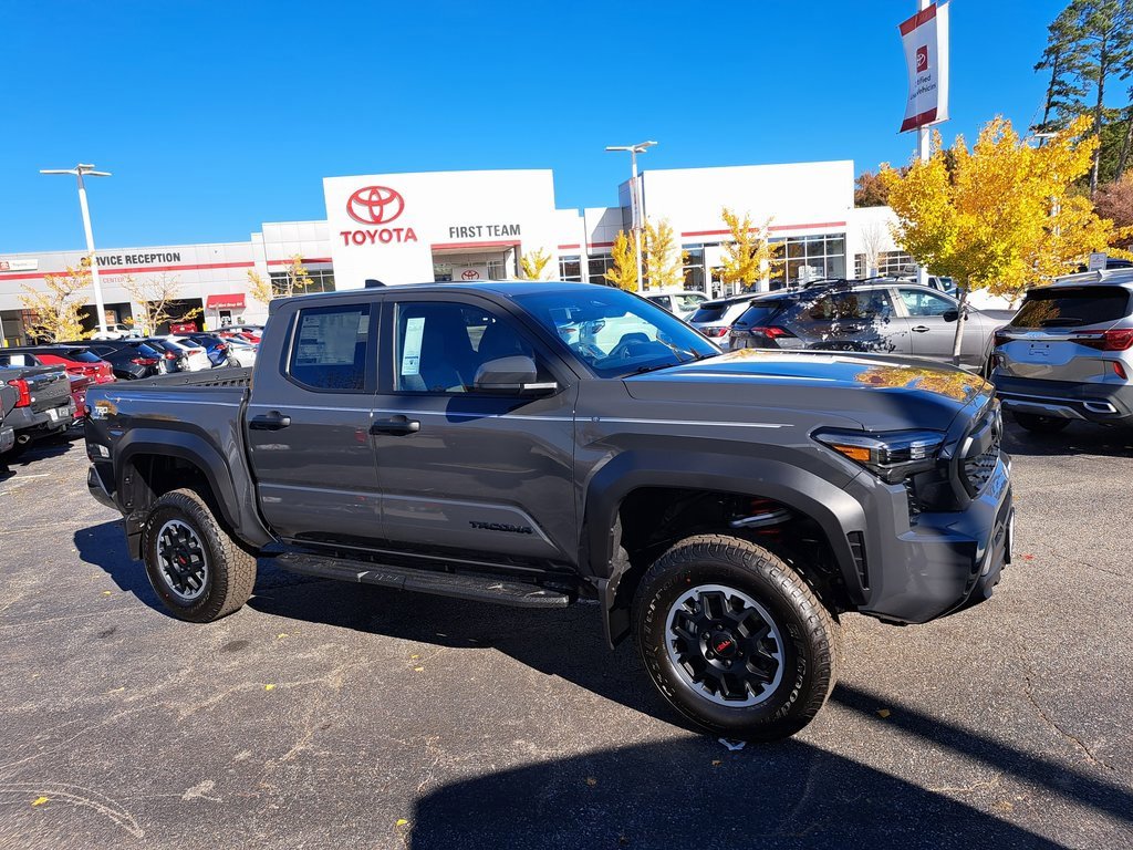 New 2025 Toyota Tacoma TRD Off-Road image 5