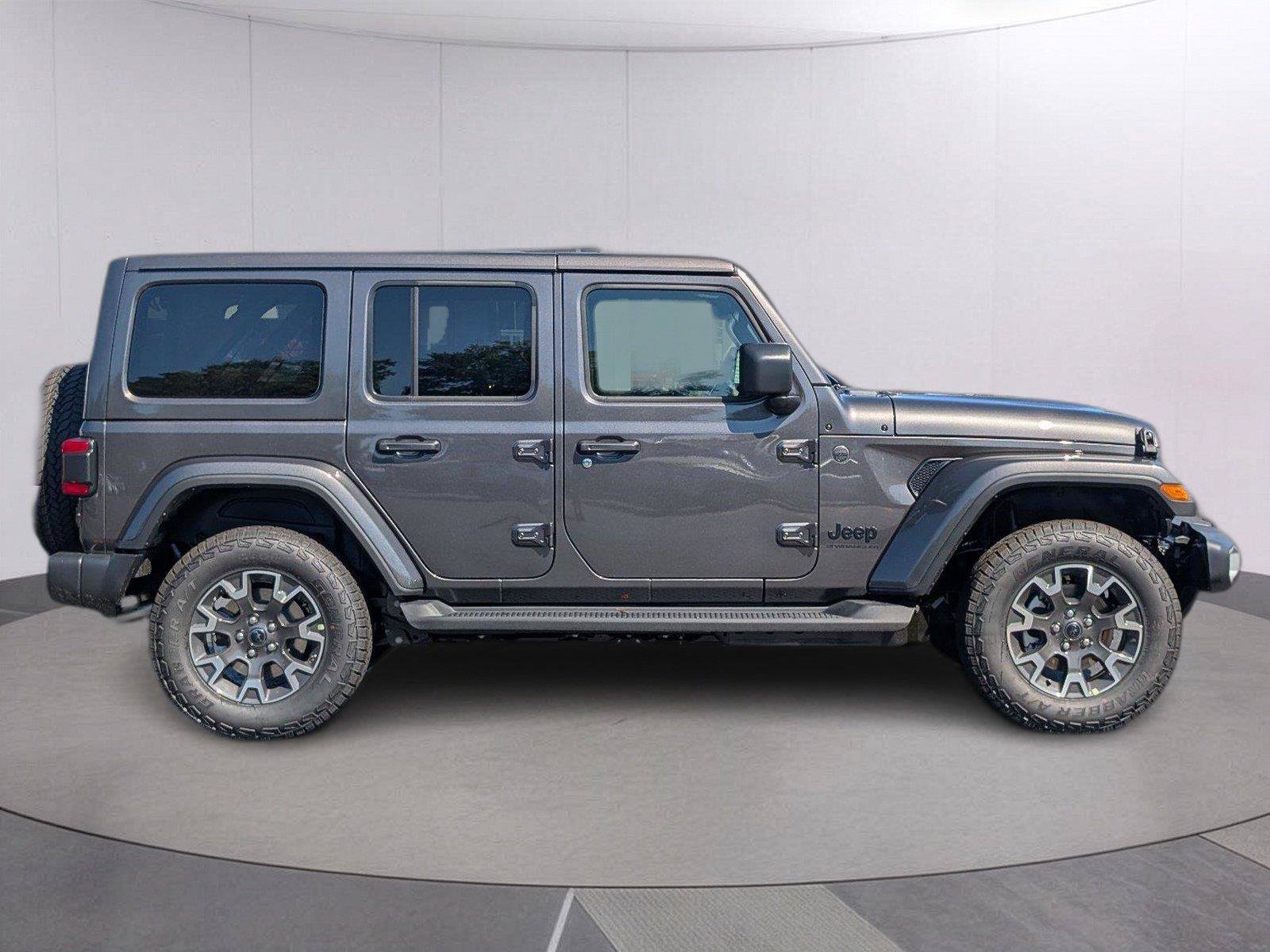New 2027 Jeep Wrangler Unlimited Sahara AWD/4WD image 8