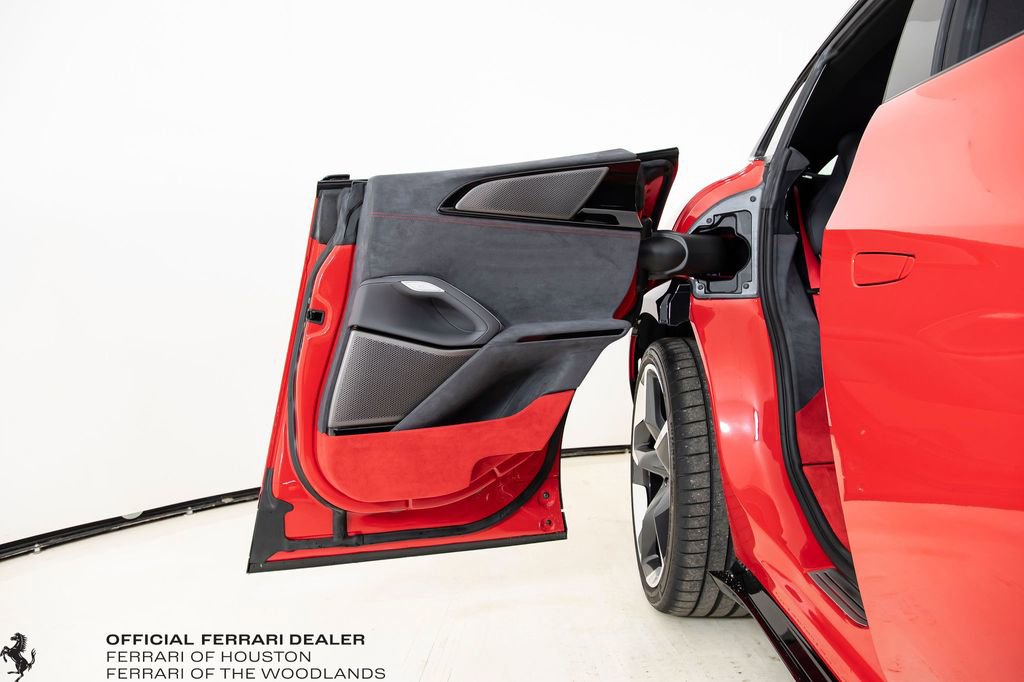 Used 2026 Ferrari Purosangue AWD/4WD image 31