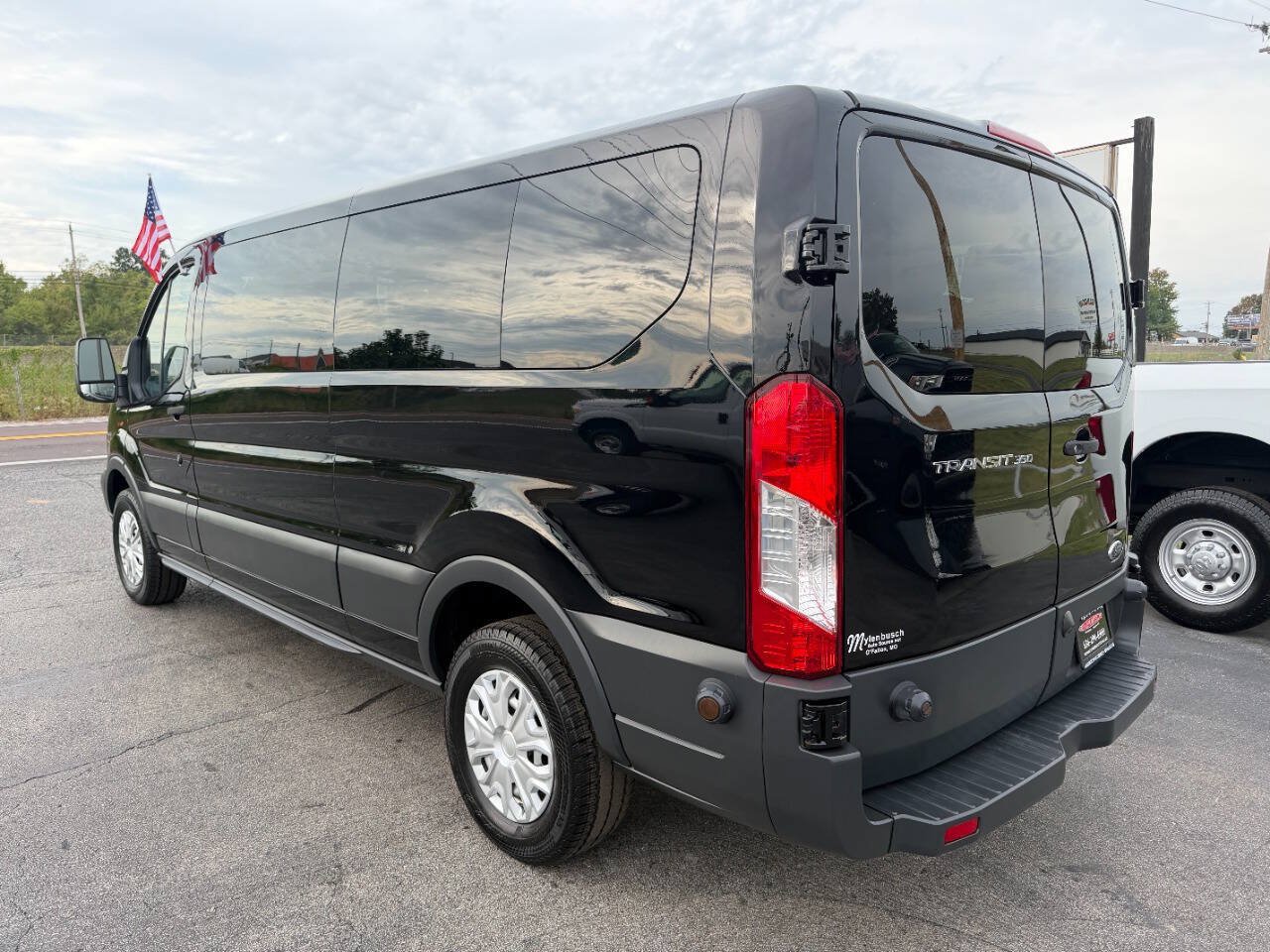 Used 2018 Ford Transit 350 XL RWD image 7