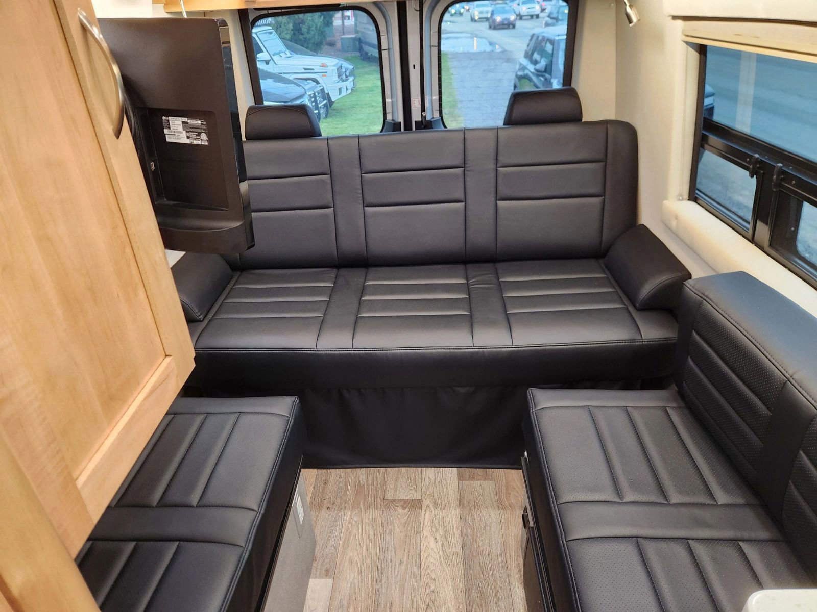 Used 2021 Mercedes-Benz Sprinter 3500 image 12