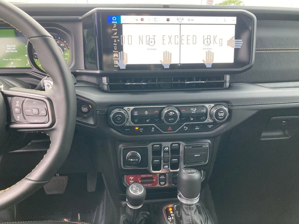 New 2025 Jeep Wrangler Rubicon 392 image 17