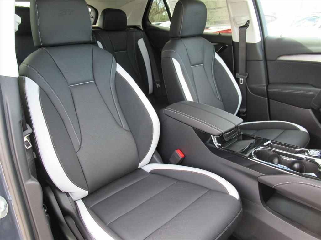 New 2026 Buick Envision Sport Touring AWD/4WD image 8