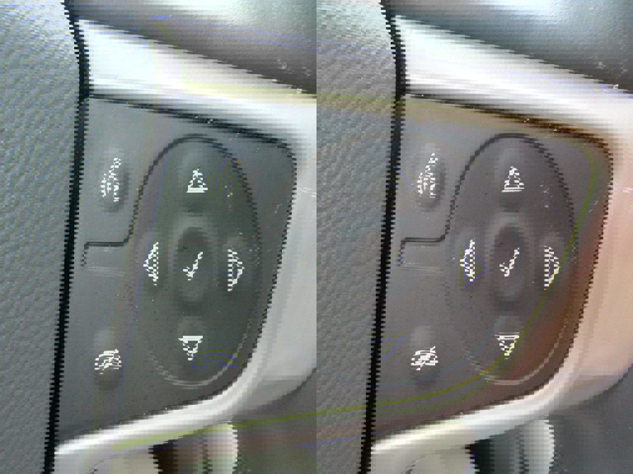 Used 2023 GMC Acadia Denali w/ Denali Ultimate Package image 27