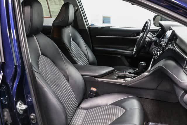 Certified 2022 Toyota Camry SE FWD image 17