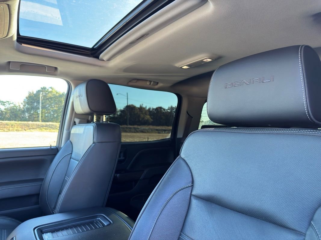 Used 2019 GMC Sierra 2500 Denali w/ Duramax Plus Package image 17
