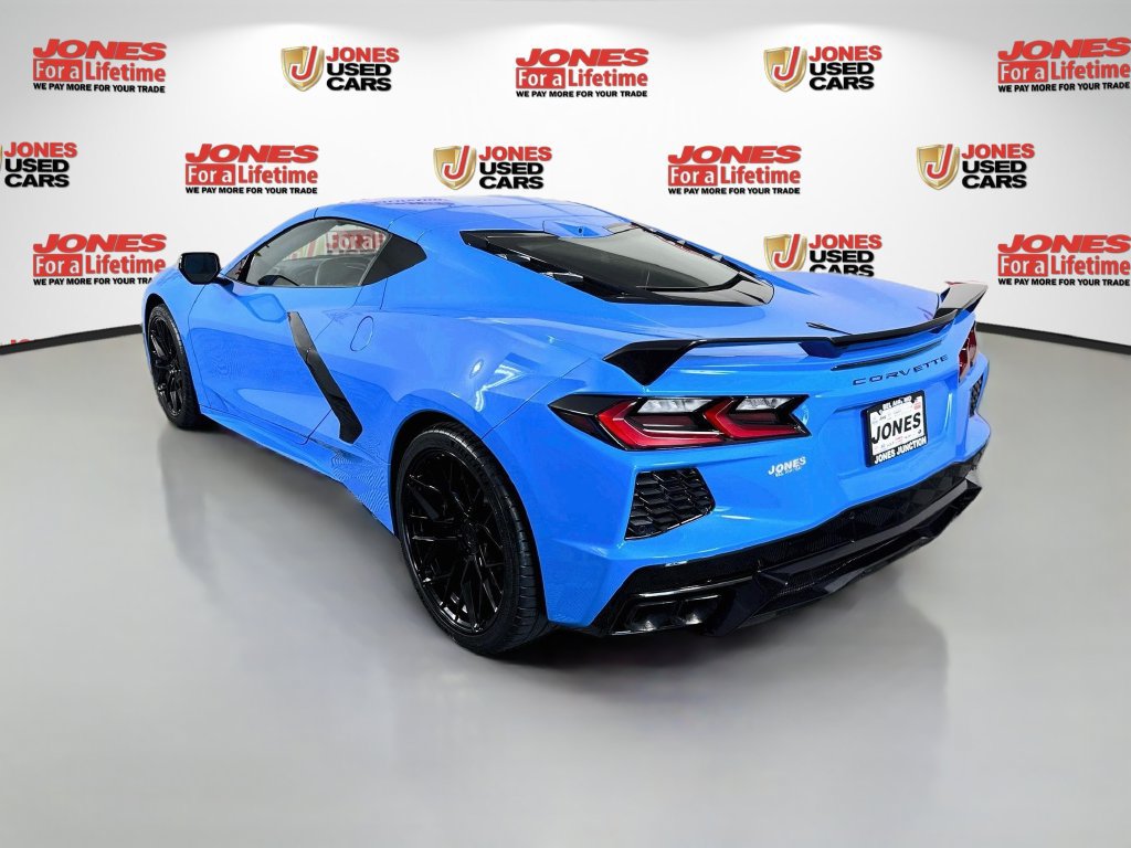 Used 2024 Chevrolet Corvette Stingray Premium Cpe w/ Z51 Performance Package RWD image 2