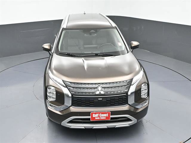 Used 2023 Mitsubishi Outlander SEL AWD/4WD image 40