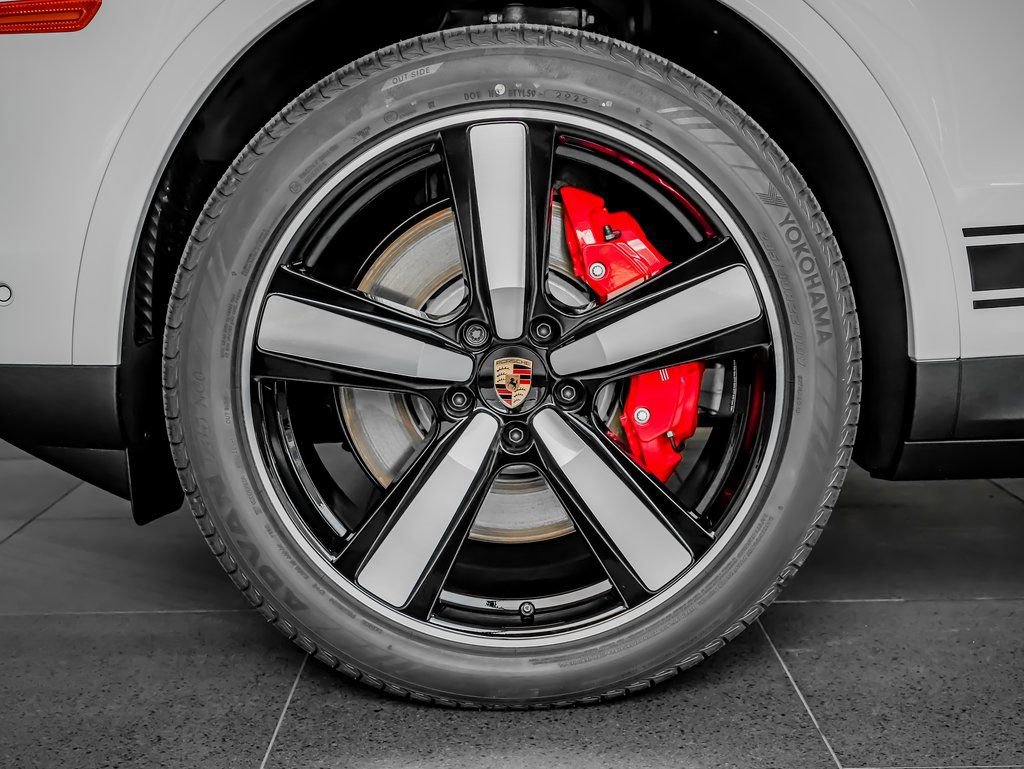 New 2026 Porsche Cayenne S AWD/4WD image 11