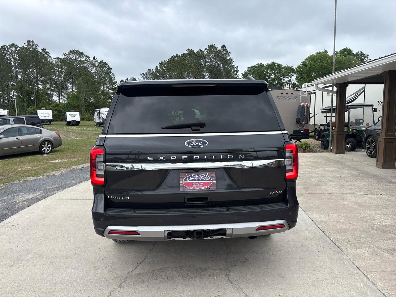 Used 2024 Ford Expedition Max Limited image 6