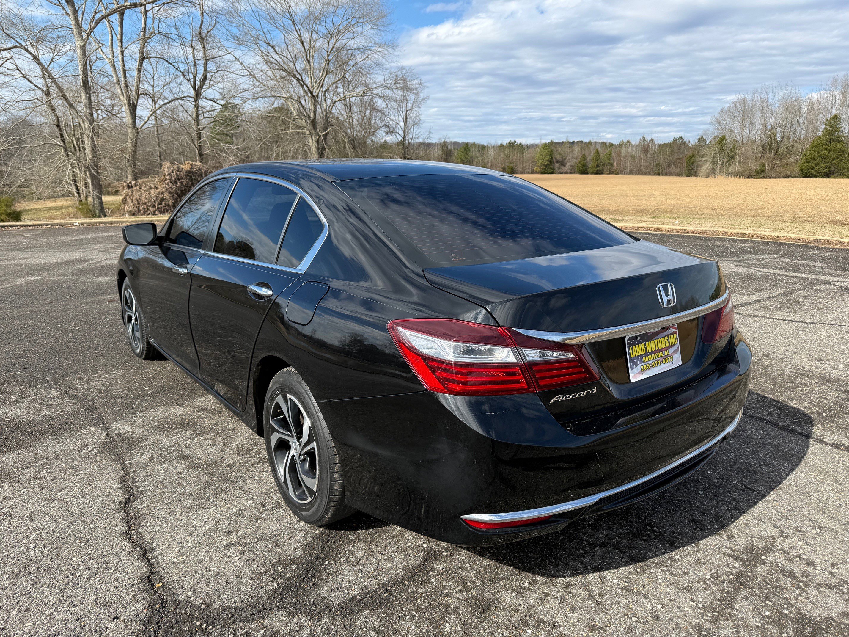 Used 2017 Honda Accord LX image 3
