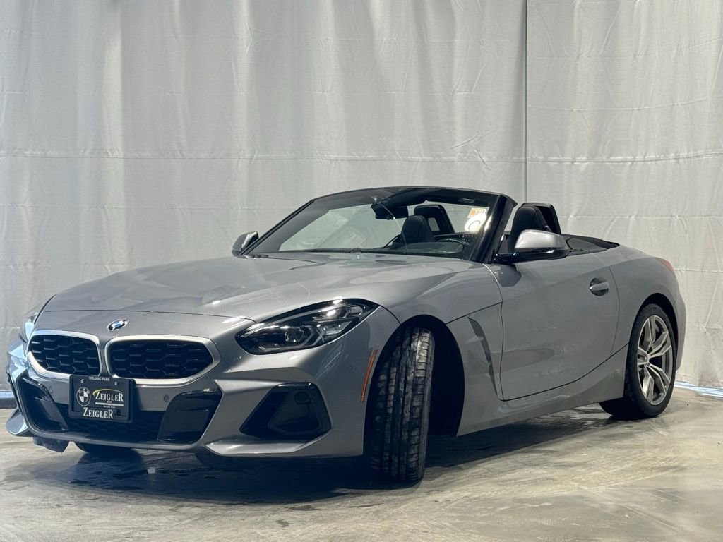 Used 2025 BMW Z4 sDrive30i w/ Premium Package video 3