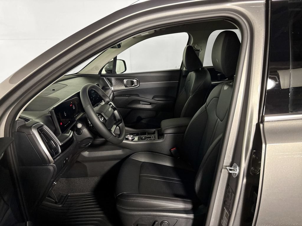 New 2026 Kia Sorento EX AWD/4WD image 11