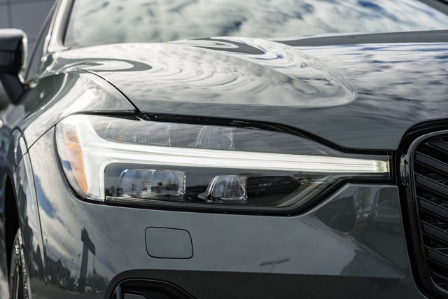 New 2026 Volvo XC60 B5 Plus w/ Protection Package Premier image 12
