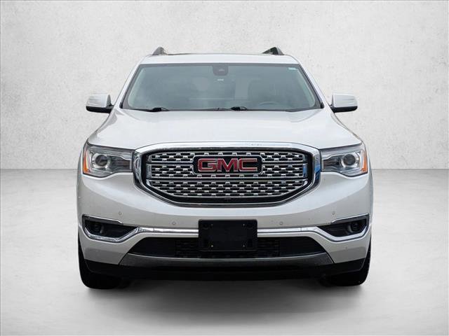 Used 2019 GMC Acadia Denali w/ Technology Package AWD/4WD image 2