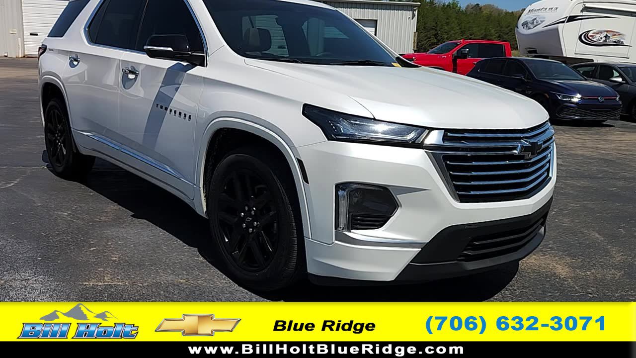 Used 2023 Chevrolet Traverse Premier w/ LPO, Floor Liner Package image 1